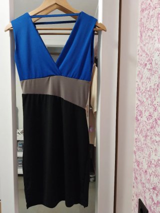 Vestido tubo color block (azul/gris/negro)