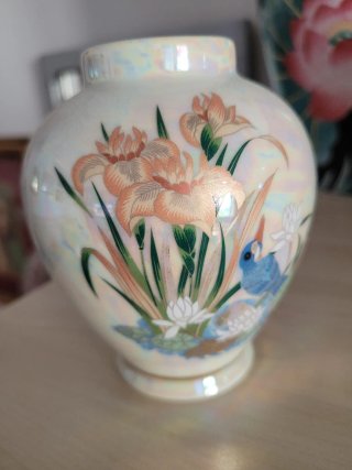 Vaso piccolo porcellana decorato fiori e uccello