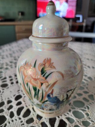 Vaso piccolo porcellana decorato fiori e uccello