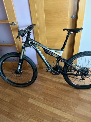 Bicicleta de Montaña Doble Suspensión