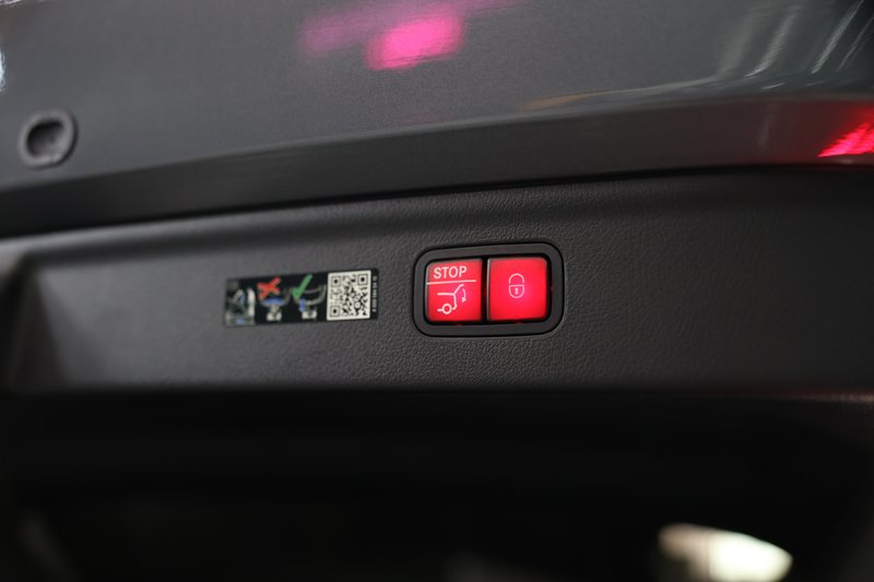 Mercedes-Benz EQE 2025, foto 19
