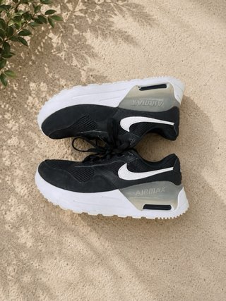Zapatillas Nike Air Max Negras y Blancas