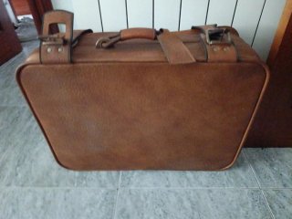 Maleta de viaje vintage cuero