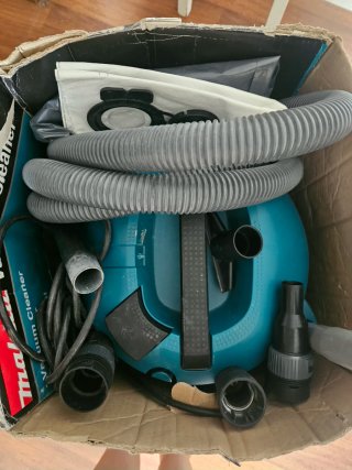 Aspiradora Industrial Makita
