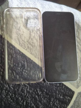 iPhone 12 Morado