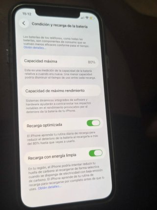 iPhone 12 Morado