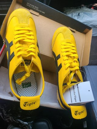 Tênis Asics Tiger Amarelo e Preto