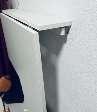Mesa plegable blanca