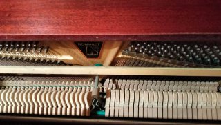 Piano Vertical Madera Pulida