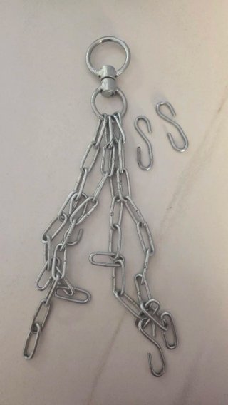 Cadena colgante con ganchos