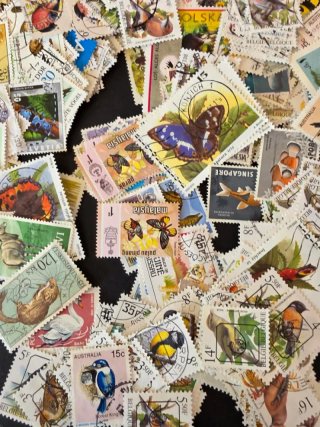 Lote de sellos de animales y naturaleza. 500 aprox