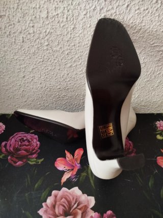 Zapatos de tacón beige talla 35
