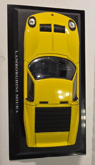 Lamborghini Miura 1966 escala 1/43