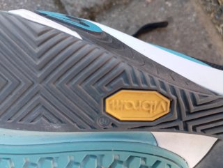 Zapatillas Padel Hombre Negras y Azules
