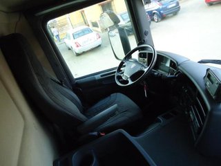Scania P 360-CAMIONES FRIGORIFICOS