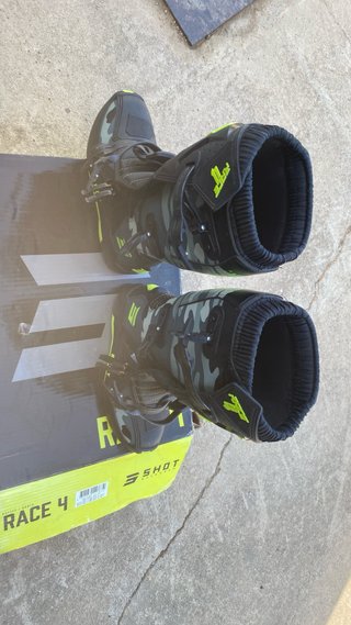 Botas de moto SHOT Race II Camuflaje TALLA 41