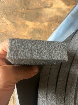 Rollo goma adhesivo 6x2 cm