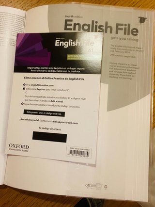 Libro inglés fourth edition English file