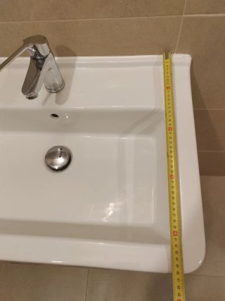 Lavabo Roca blanco con grifo