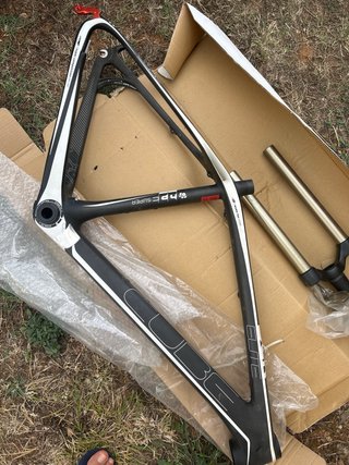 Cuadro Carbono CUBE Elite Super HPC (¡NUEVO!)