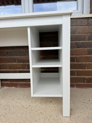 Escritorio IKEA BRUSALI Blanco 90x52 cm