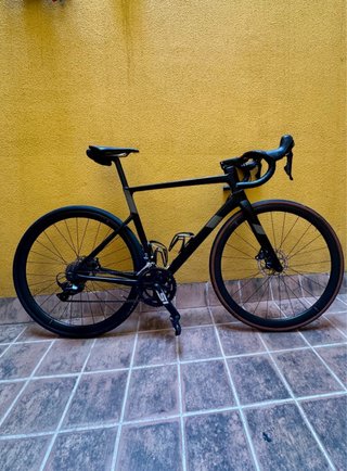 Bicicleta de carretera carbono
