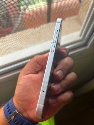 iPhone 15 128GB Negro