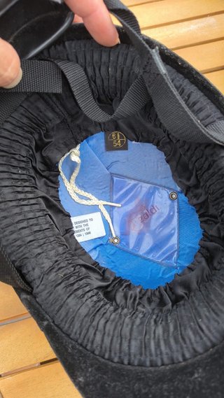 Casco de hípica de terciopelo
