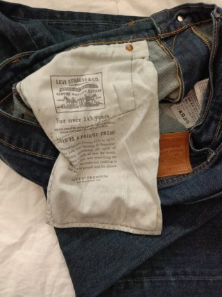 Pantalón vaquero Levi's 502 W33 L32