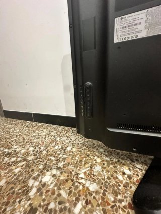 Televisión LG de 42" Pulgadas Negro