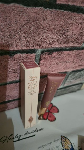 Charlotte Tilbury Pillow Talk Matte Beauty Blush W