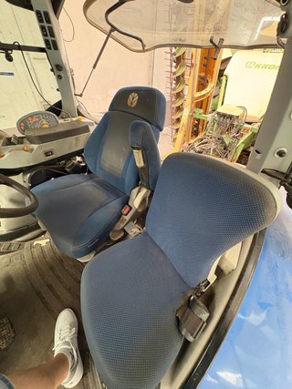 Tractor New Holland T7 270 Autocommand
