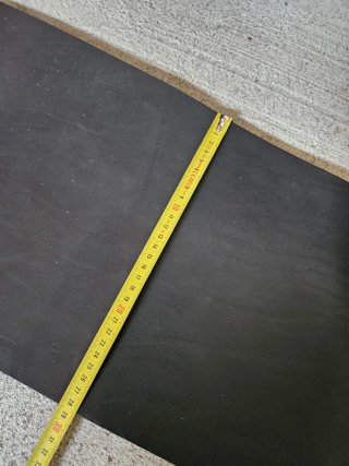 Pelle nera 150x30 cm