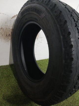 215 70 15C 109/107S BRIDGESTONE DURAVIS