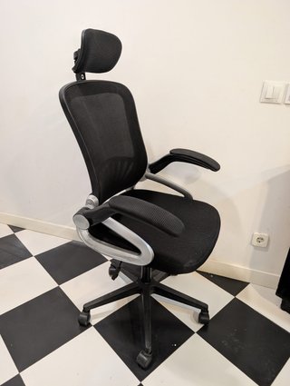 Silla de oficina ergonómica con reposacabezas