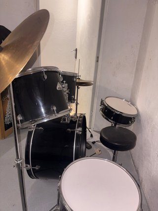 Batería Acústica Negra