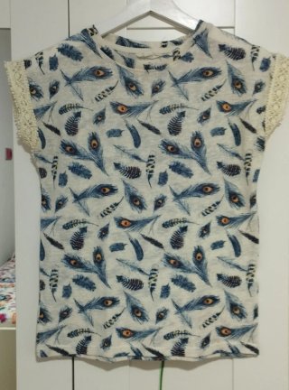 Camiseta Springfield Estampado Plumas