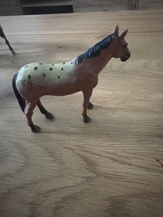 Figura caballo negro coleccionable