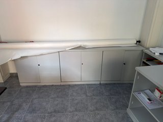Regalo Muebles de oficina o casa gris