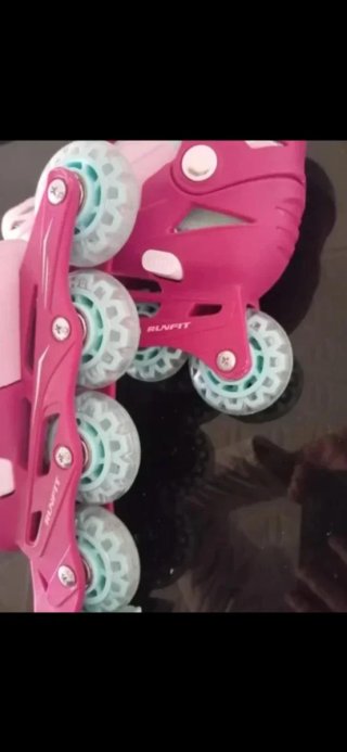 Patines en línea infantiles rosas y morados