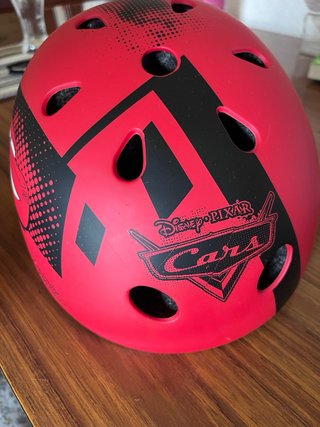 Casco Bici Infantil Cars Disney Pixar