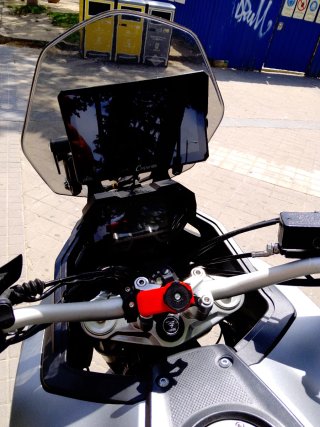 Voge 500DS Negra/Plata Aventura