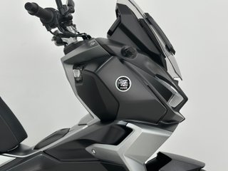 VOGE SR1 ADV 125