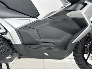 VOGE SR1 ADV 125