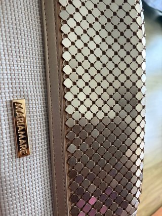 Bolso de mano Mariamare beige y dorado