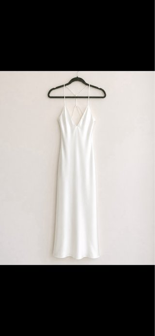 Vestido midi satén blanco talla M, nuevo, novia