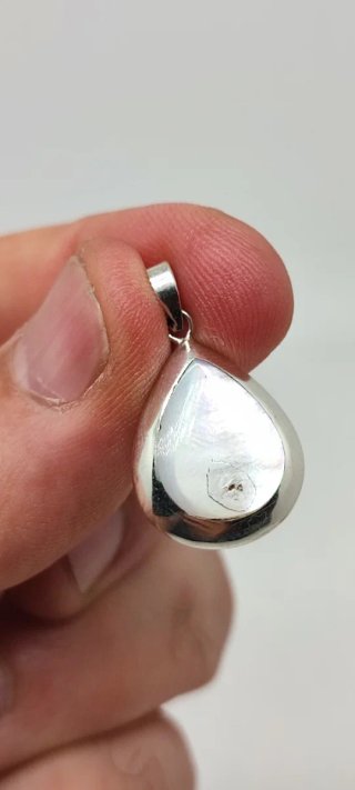 Colgante de Plata, Coral y Nácar.