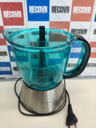 Exprimidor eléctrico de 60 W con 2 conos.