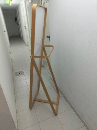 Espejo de pie IKEA IKORNNES cuerpo entero