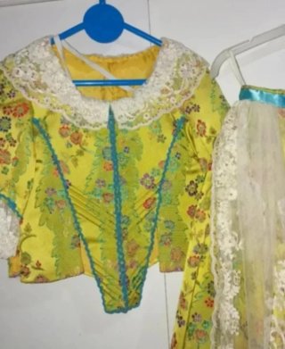 Vestido de fallera para niña